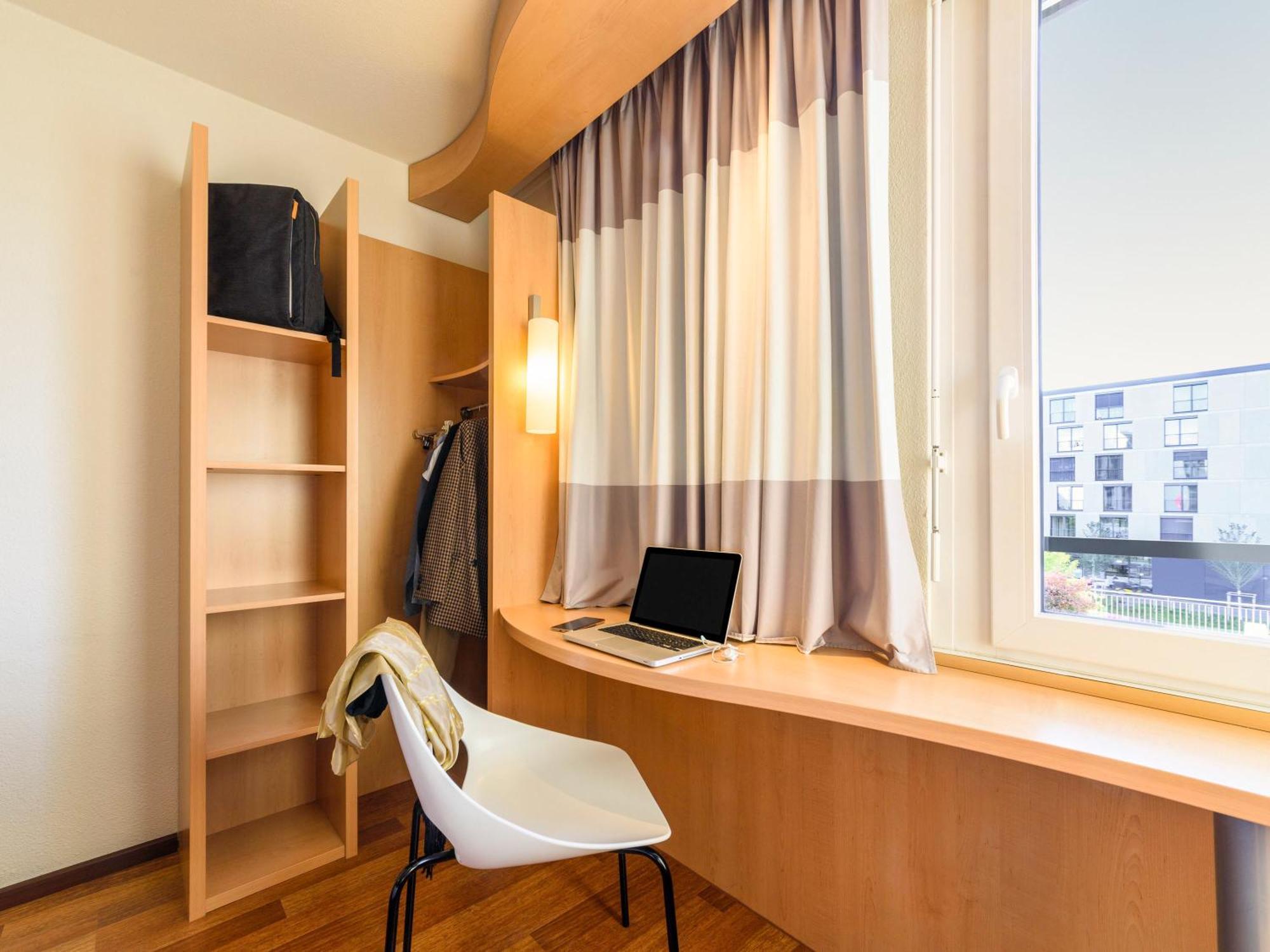 Ibis Lausanne קריסייר מראה חיצוני תמונה