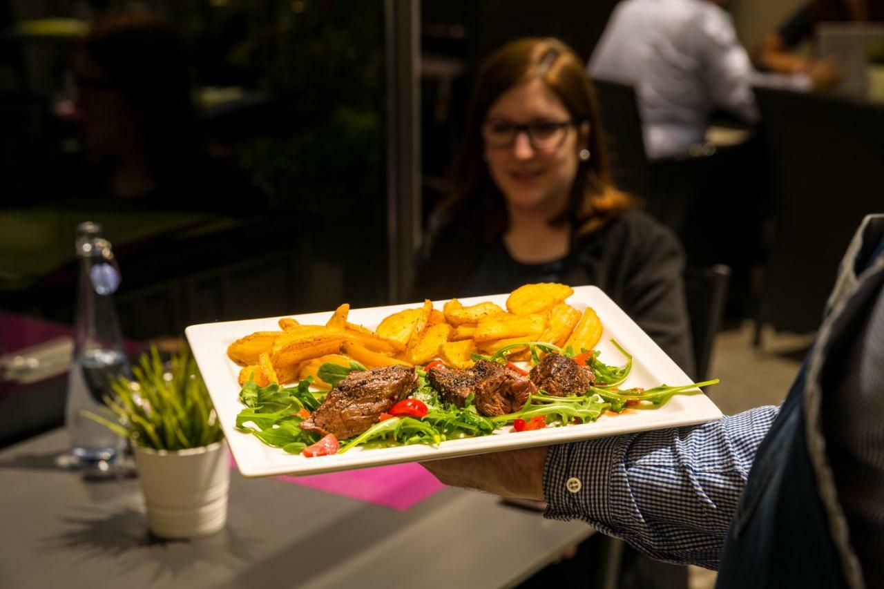 Ibis Lausanne קריסייר מראה חיצוני תמונה